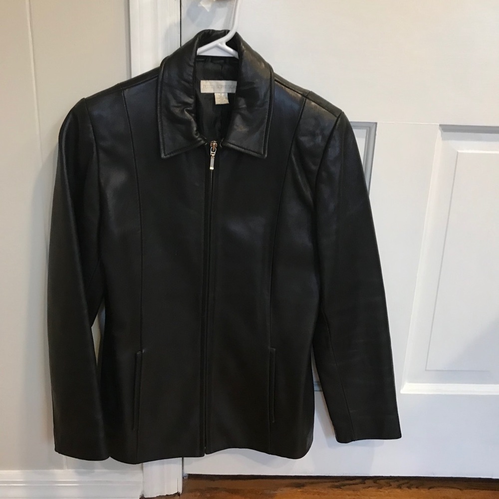 Classic leather jacket!